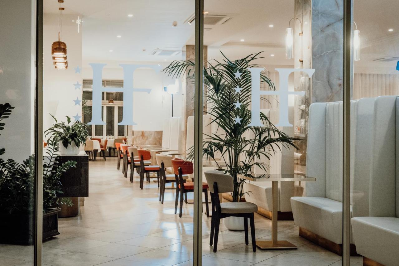 Hotel Falli Porto Cesareo Eksteriør bilde